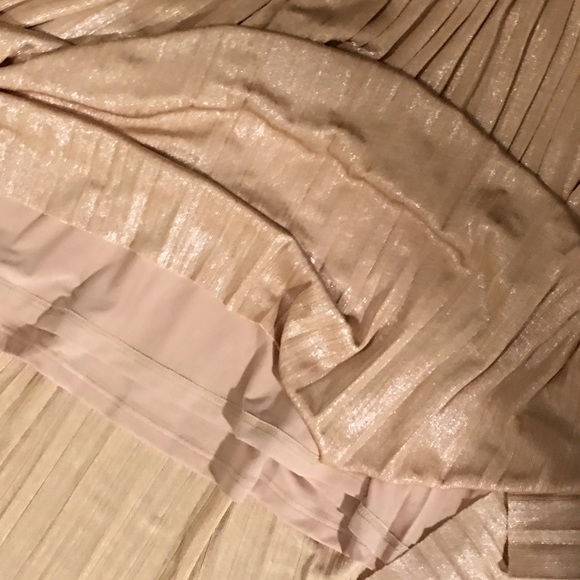 Dress - Picture 6 of 9